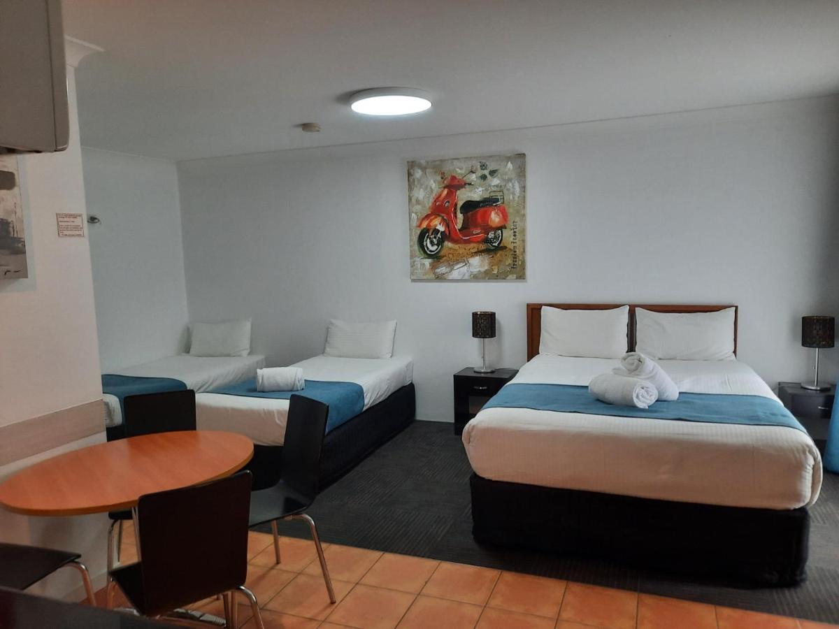 Cleveland Motor Inn מראה חיצוני תמונה