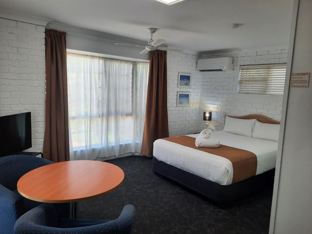 Cleveland Motor Inn מראה חיצוני תמונה