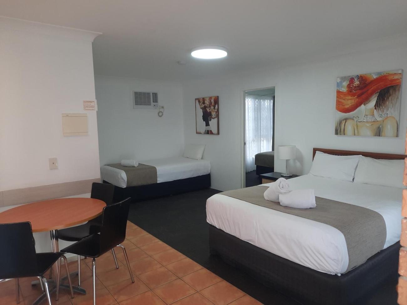 Cleveland Motor Inn מראה חיצוני תמונה